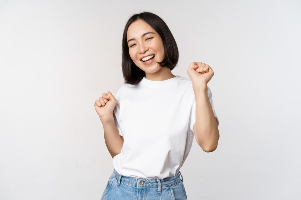 The Ultimate White T-Shirt Manufacturing & Style Guide